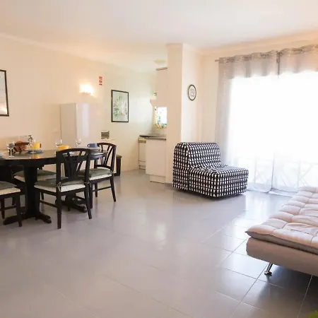 Apartamento Inserido Em Resort Junto A Praia Da Rocha, Portimao By Mystay 포티마오