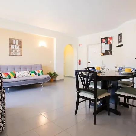 דירה Apartamento Inserido Em Resort Junto A Praia Da Rocha, Portimao By Mystay פורטימאו