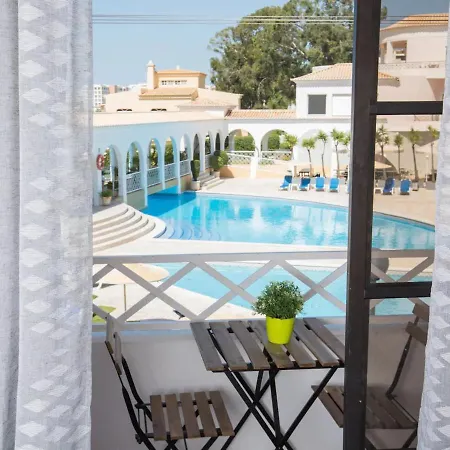 Apartamento Inserido Em Resort Junto A Praia Da Rocha, Portimao By Mystay פורטימאו