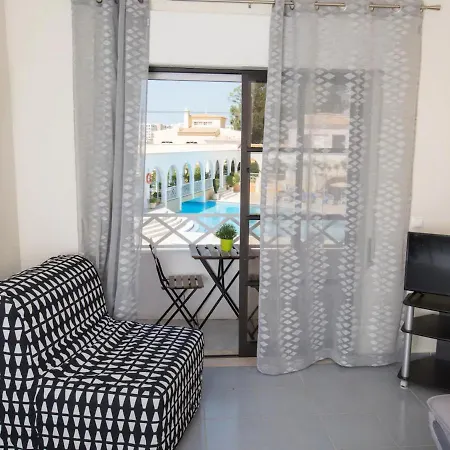 Apartamento Inserido Em Resort Junto A Praia Da Rocha, Portimao By Mystay דירה פורטימאו